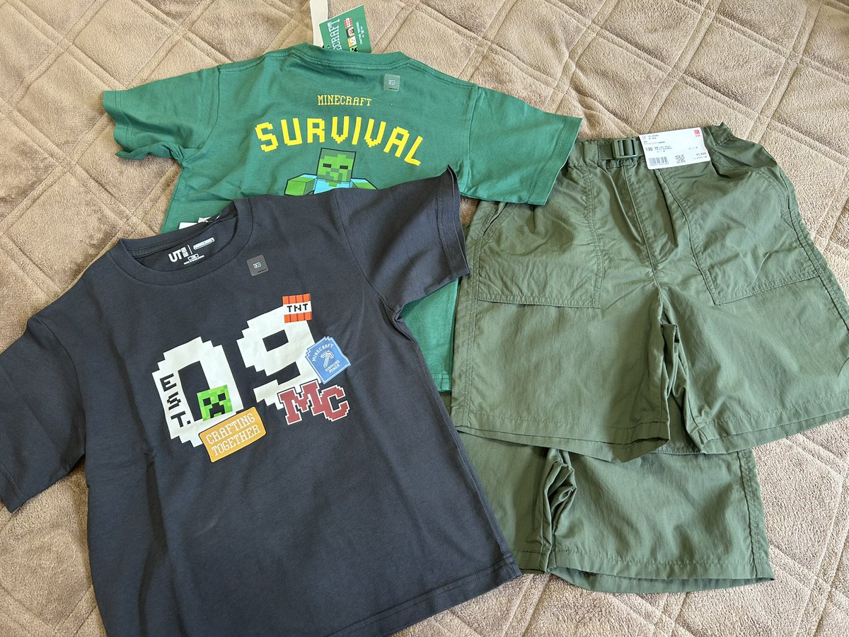 naptime0510's tweet photo. 全部で3500円！！
ユニクロありがとおおお！！
水陸両用パンツ990円だよみんなぁぁ！ https://t.co/x8OobUZieB