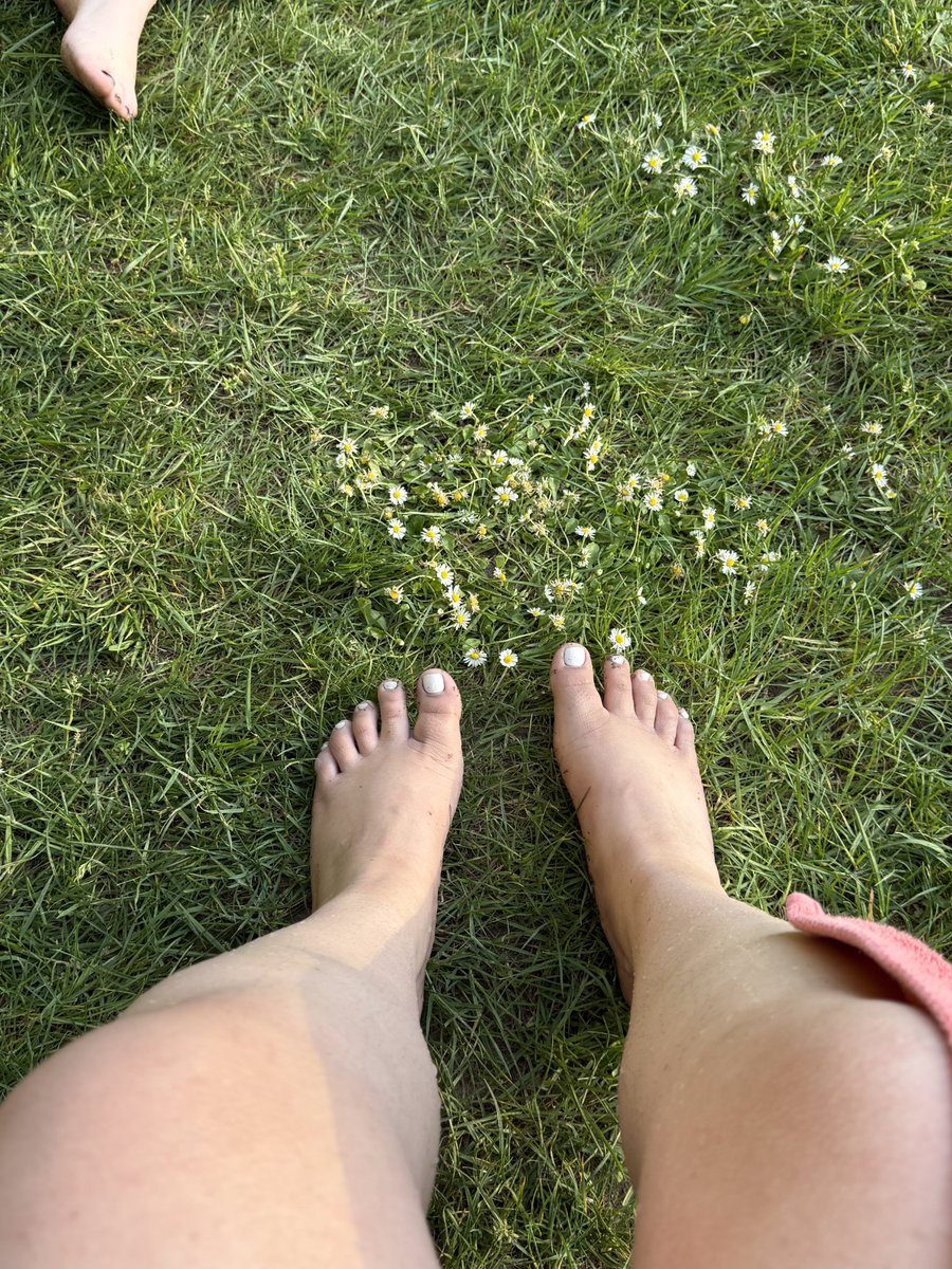 *ੈ✩‧₊˚༺(CanelaFeet)༻*ੈ✩‧₊˚ tweet media