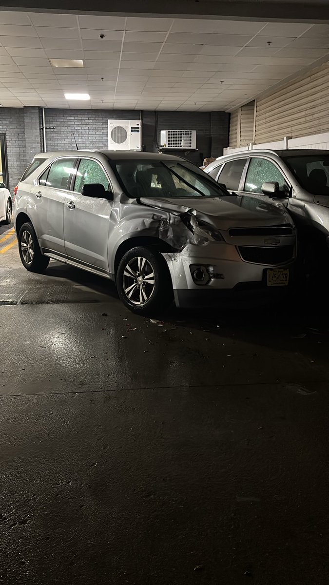 _Lickz's tweet photo. Ive been having the worst time of my fucking life and im fed up man last year two of my brothers and mother committed suicide a few days ago i lost all my savings gambling and now someone totals my parked car and they dont have insurance i cant fucking take this anymore https://t.co/rOtraDjws2