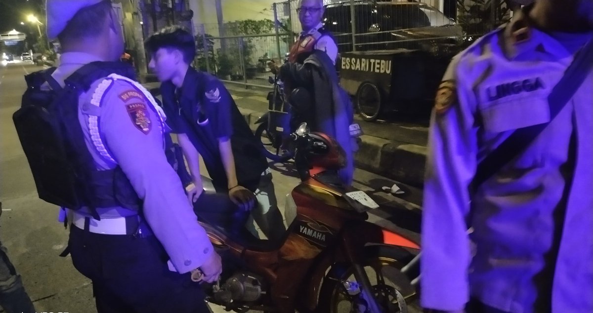 Humas Polsek Jatinegara tweet media