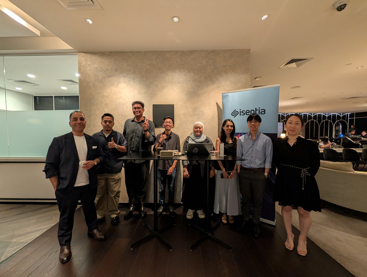 isentia's tweet photo. Great turnout at our event on "Predicting crisis through social media benchmarks". Patrick Nathan, CDA spoke on trust as a governance resource, and Prashant Saxena walked through Isentia's sentiment and trust benchmarks using Lumina. 

Reach out if you'd like to learn more. https://t.co/byjUcKTOl2