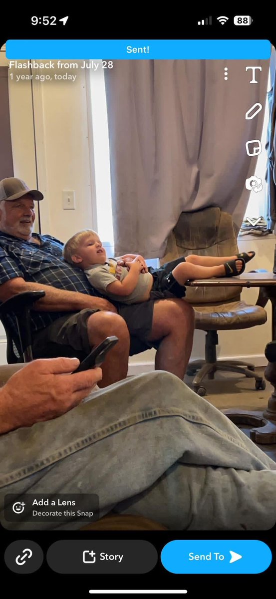 JeffBullerman's tweet photo. Missin dad this memorial weekend. Miss him everyday and hope that feeling never fades. His nickname has been Fresca since he was a young adult and everyone calls my youngest diet Fresca. Love this picture if them. We miss him dearly. https://t.co/uTa54nlR8N