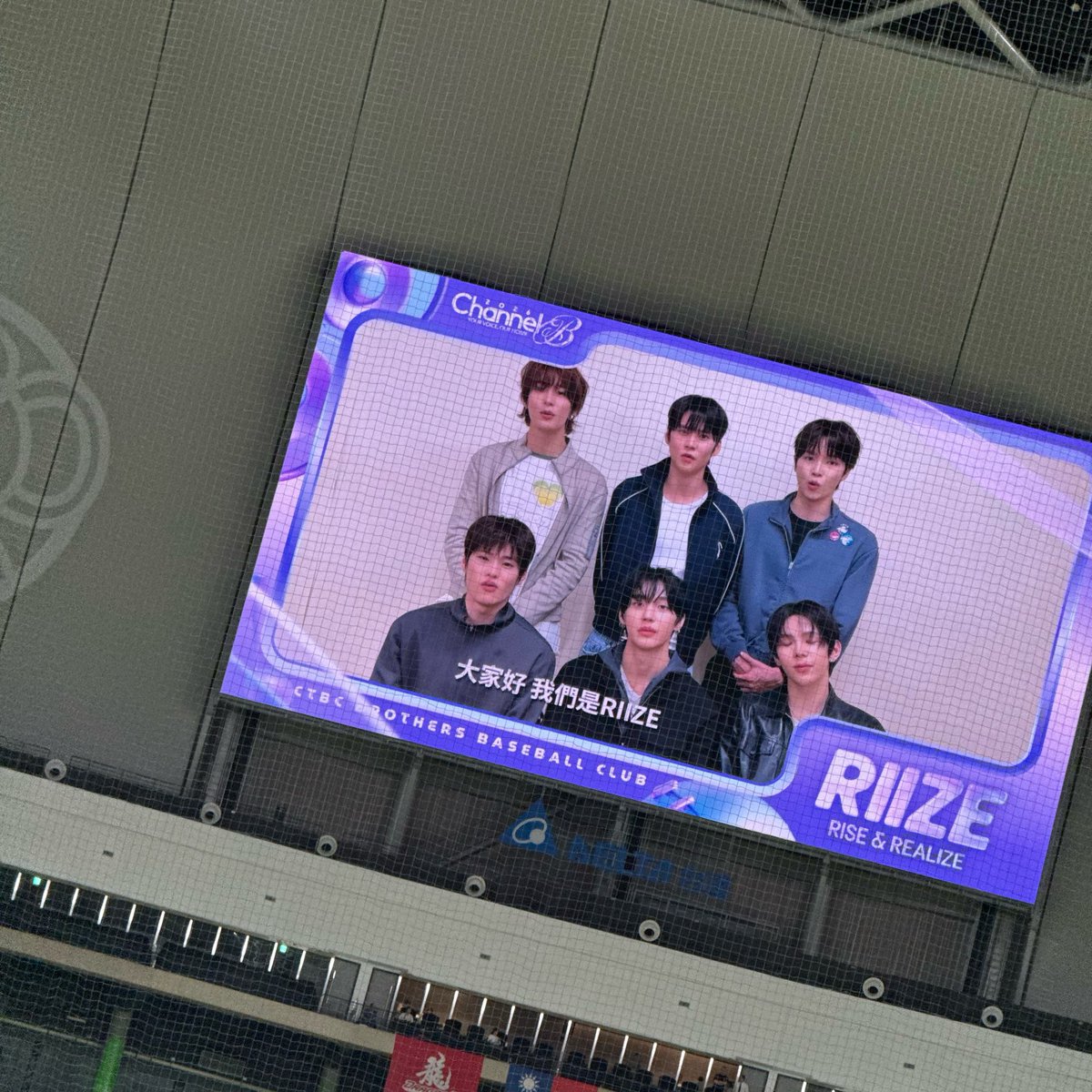 팡⟆ ˙⋆✮ tweet media