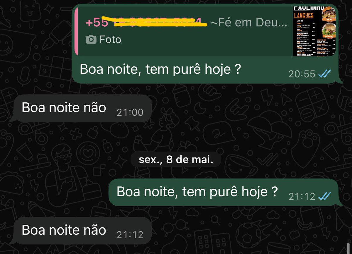 lavemalis's tweet photo. Tem mais de mês que to querendo comer um cachorro quente q eu gosto aqui perto de casa e NUNCA tem purê 😭 https://t.co/H0qprdfkH6