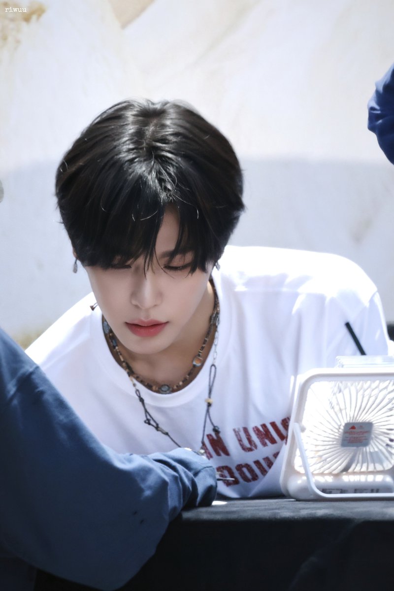 riwuu628's tweet photo. 260525
#리쿠 #リク #RIKU #前田陸 
#NCTWISH #엔시티위시 https://t.co/Odq7I8Ik5f
