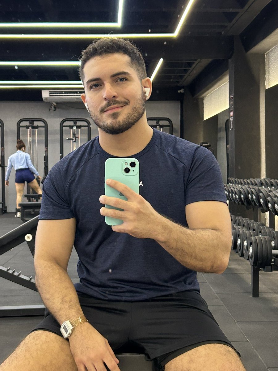 Ciano sem insta 🚫 tweet media