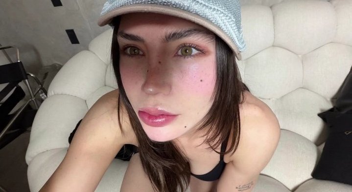 dariancx's tweet photo. a real life angel *:･ﾟ✧୭ ˚. https://t.co/AQrXmntkWj