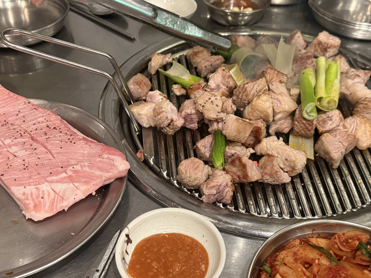 wwwdoorcom's tweet photo. 백억주고도또보고싶은앤더블스케였습니다 https://t.co/cdljQ1AW4c