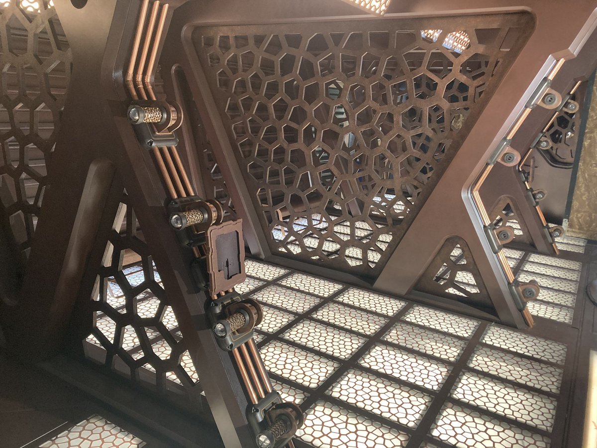 DaveBlass's tweet photo. @Katie_Classique So cool!!!   Here are some never before seen shots of the Shrikes brig containment field emitters . https://t.co/TU3nbDBmWa