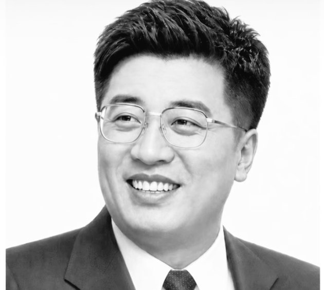 大狐帝国史官邹智萱（笔名段歌文） tweet media