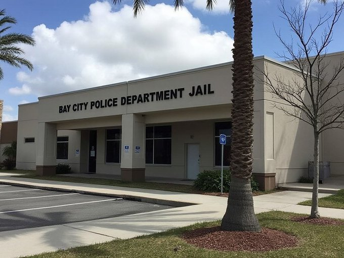 DetStarskyBCPD's tweet photo. @AlfalfaJohnnson @Phaggdaddy @nWoAllow @Kathygibbas @RealHutchBCPD @ResistenzaFAF0 @Brown_Knight__ @CheneDickey @dsisme48 @friendlygrifter @Pannsexual @One_Way_Home @LMarie4 We have taken into custody Nick "Pedo" Piediscalzo. He is now locked away in the BCPD jail until he can be sent to prison. Again he was caught with CP on his phone a parole violation, #BCPD https://t.co/D0DblZgc4K