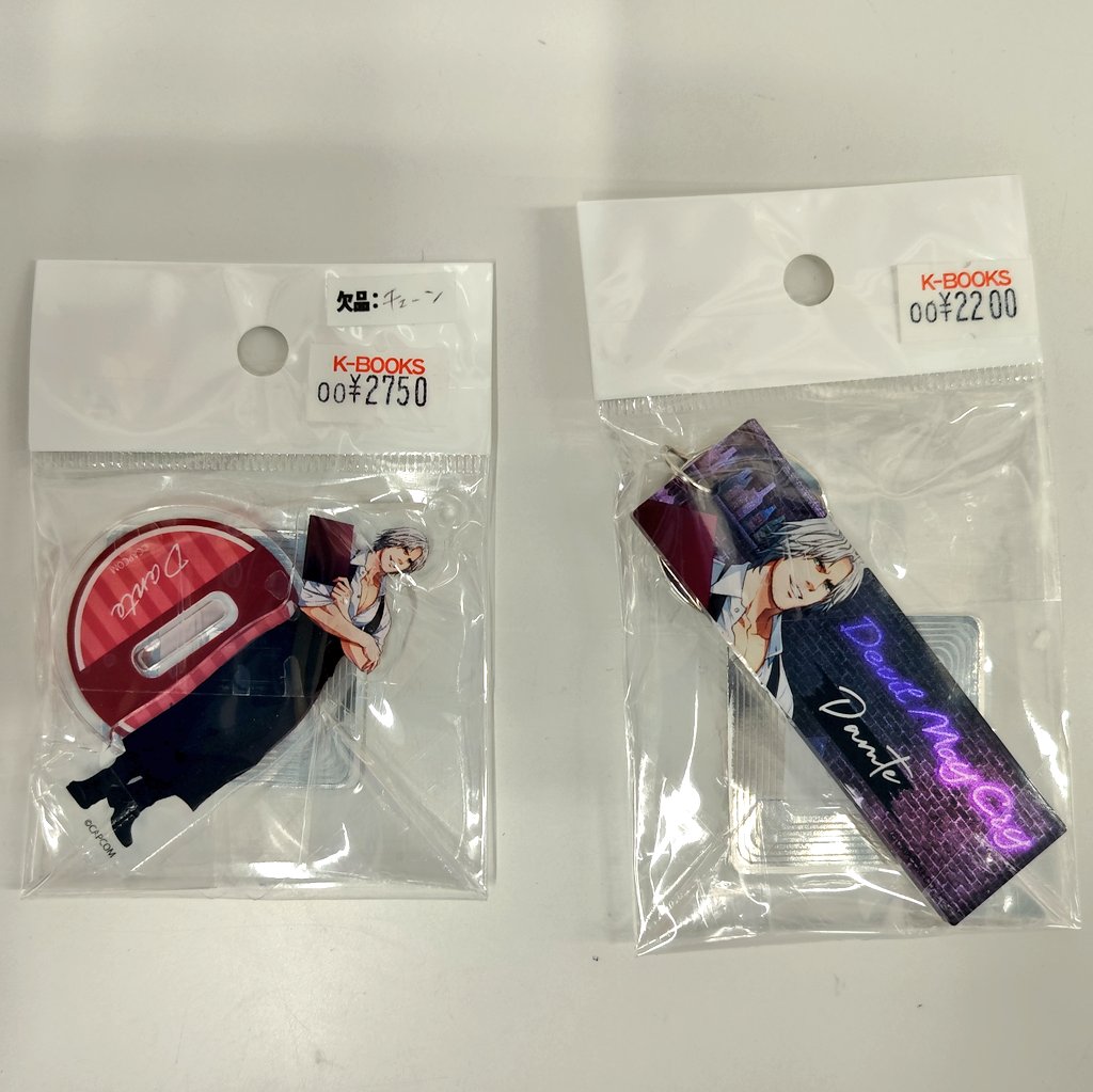 入荷情報】 デビルメイクライ DMC カプコンカフェ アクリルスタンド