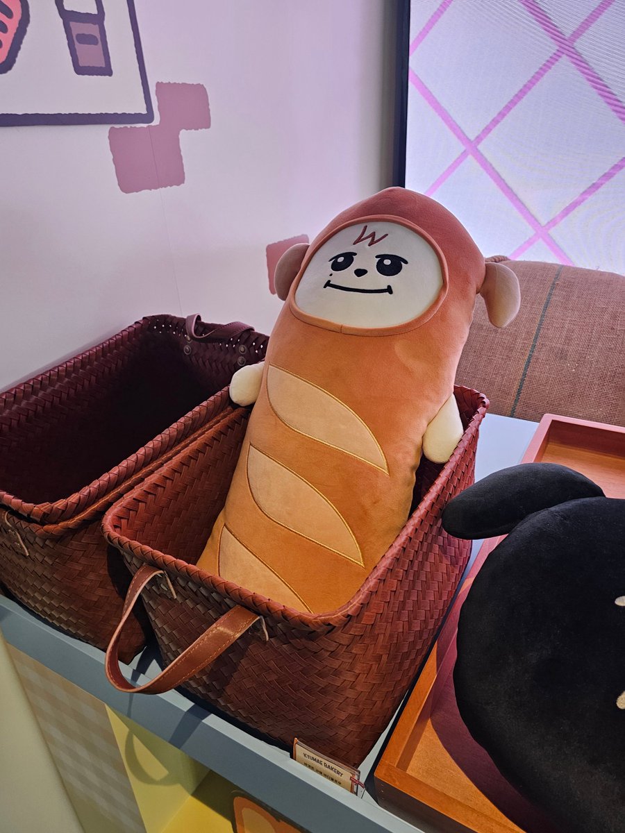 Haena0701's tweet photo. 강아들 실물 본걸로 만족하는 하루...😅 https://t.co/qPllpRbDMa