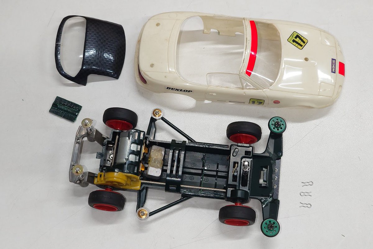 CEO_NOPRO's tweet photo. タミヤ ミニ四駆仕様 ワンオフ製作 GT ロードスター 

全日本GT選手権 スーパーGT  
ボディーの固定ピンに拘りがありますね（笑）
当時物 1997～1998年 レア品  コレクション用
ですwww

断捨離プロジェクト

https://t.co/qpdDgv9294 https://t.co/cuThGvb7Nn