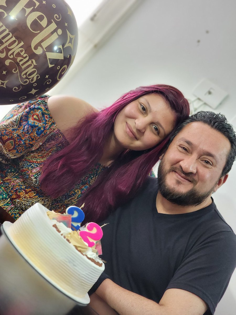 GChalito's tweet photo. Ya son 22 meses de mayo que nos hinchan el corazón de alegría. Para ellos, Lunita de mi corazón, y Juancho de mi alma, siempre los mejores deseos y el amparo de nuestro Creador. 👉🏻 https://t.co/2WeEgpa6mh

¡Que cumplan muchos más! 

#AmoresDeMiVida 

📷 #ElRincónDelChalo https://t.co/Atku6VCPbk