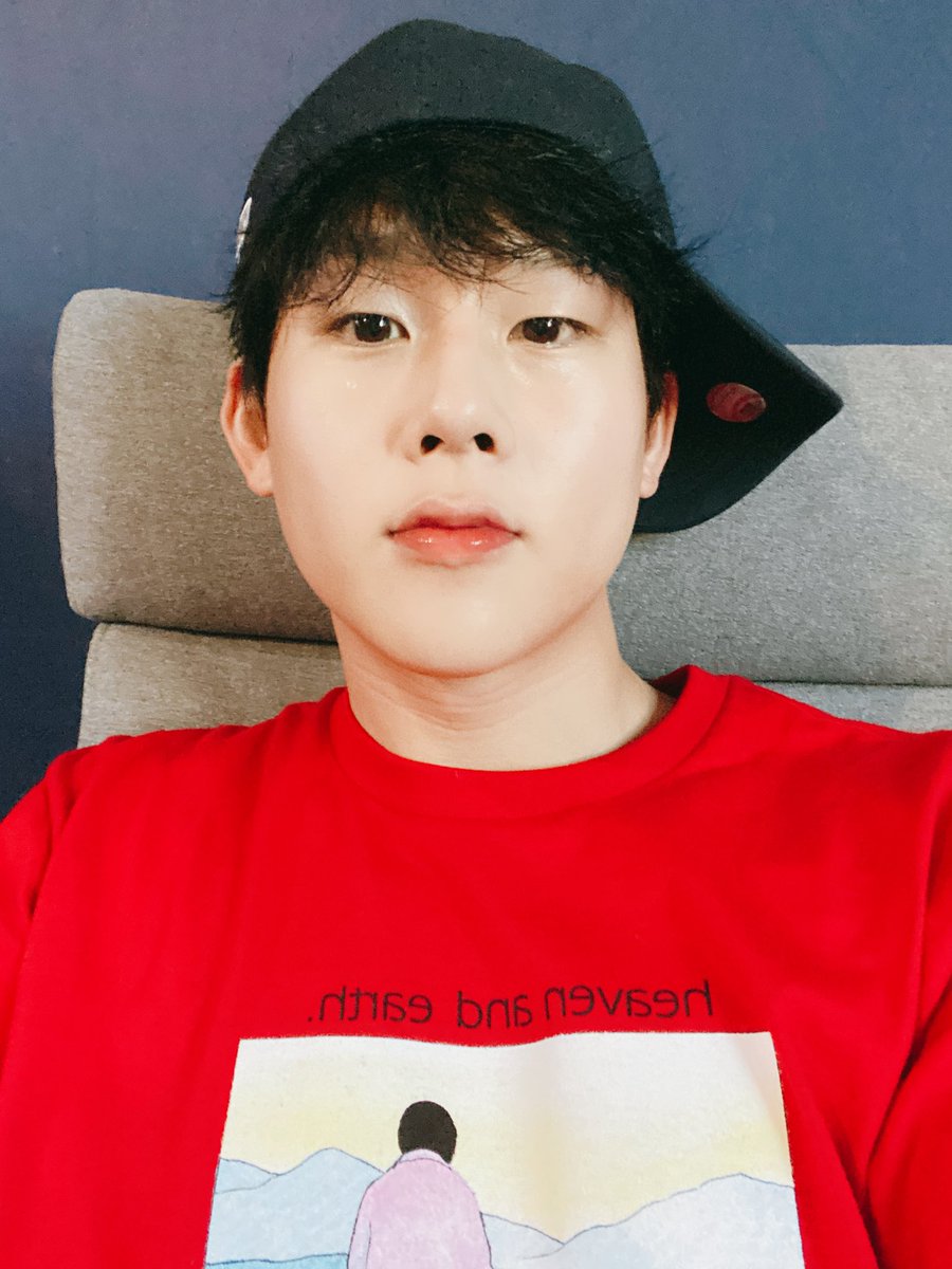 줘니 tweet media