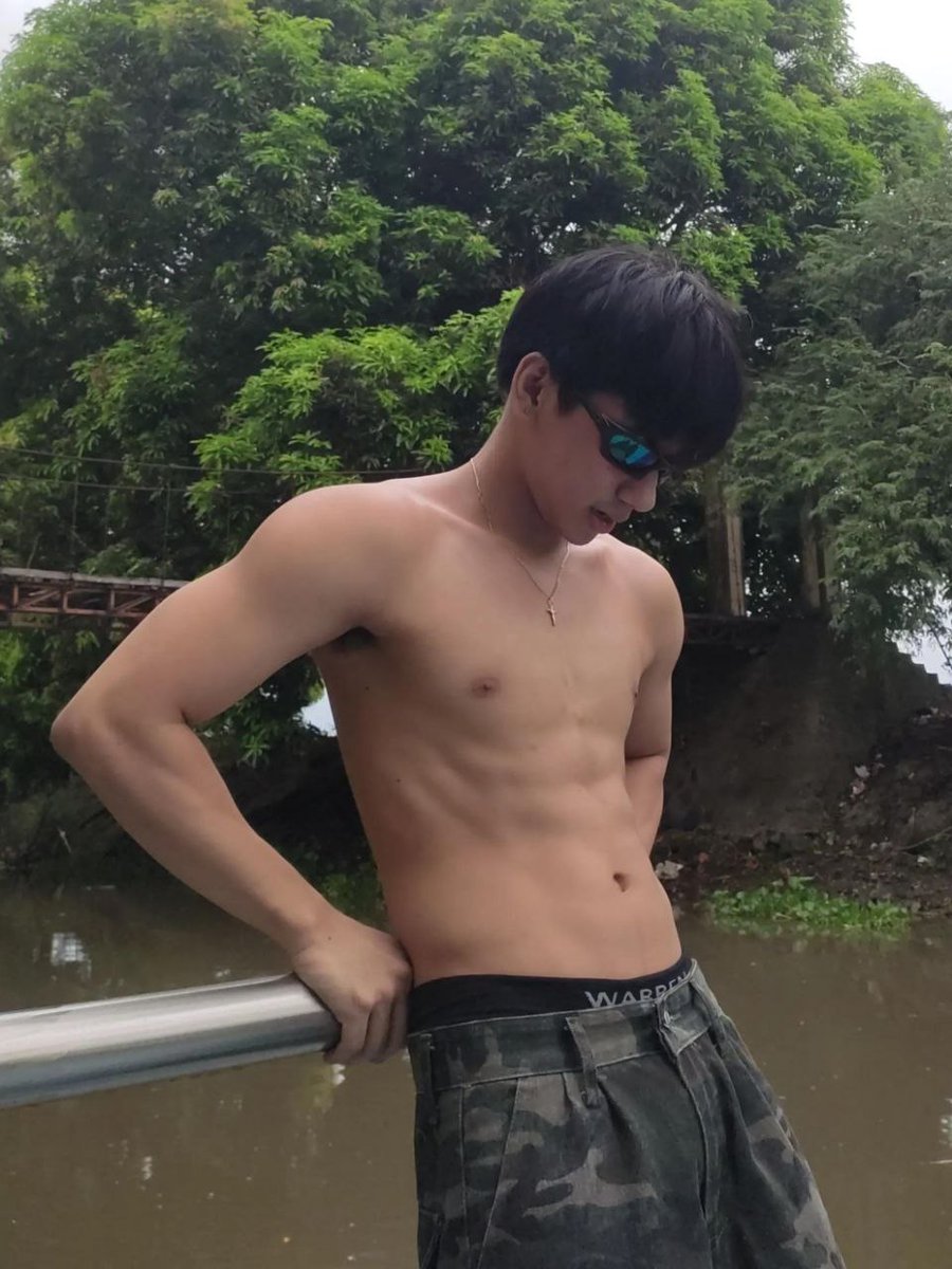 eh_channels's tweet photo. Rib Allen Mendoza 🤫

https://t.co/KcZVwij33v https://t.co/5qmnLuUIU4