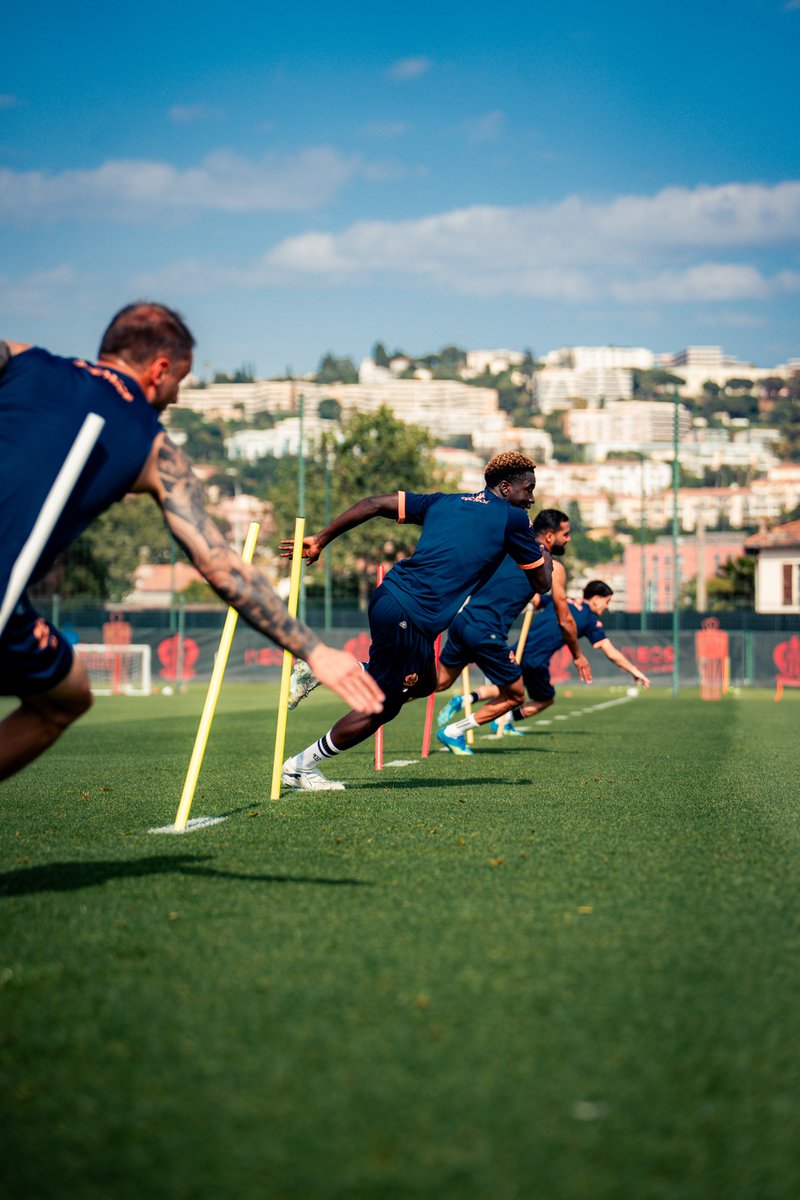 OGC Nice tweet media
