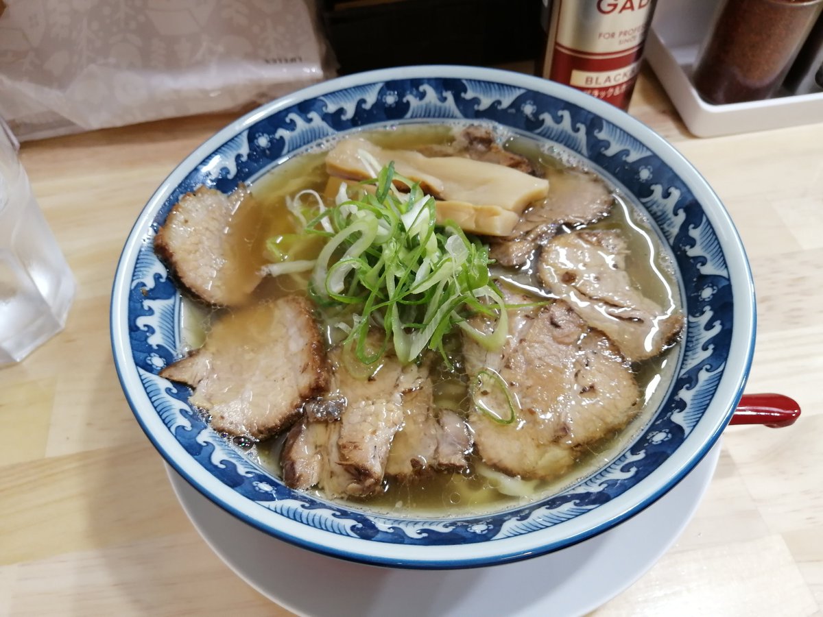 2_point_9's tweet photo. ニクノイロ＠浅草
浅草ラーメン 塩 900円
うま😋
#ラーメン #つけ麺 #浅草ラーメン #浅草グルメ #中華そば #ラーメン食べ歩き https://t.co/cK3a9Uodda