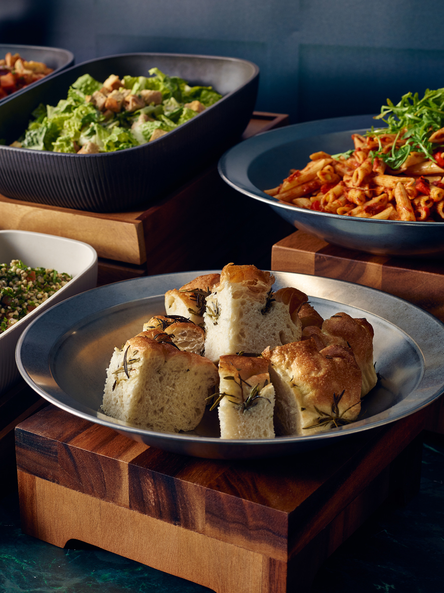 Genware1's tweet photo. Elevate buffet presentations with our Vintage Steel Buffet Bowls—designed to make a bold, industrial statement to any buffet setup. #GenWare
 
 Explore 🔗https://t.co/HVaAuwtDDZ
 
 #vintagesteel #buffetdisplay #tablepresentation https://t.co/1IL1VROrbw