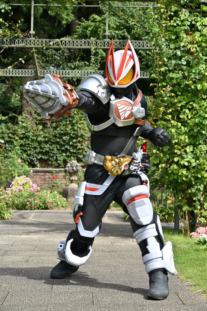 KAMEN RIDER Global tweet media