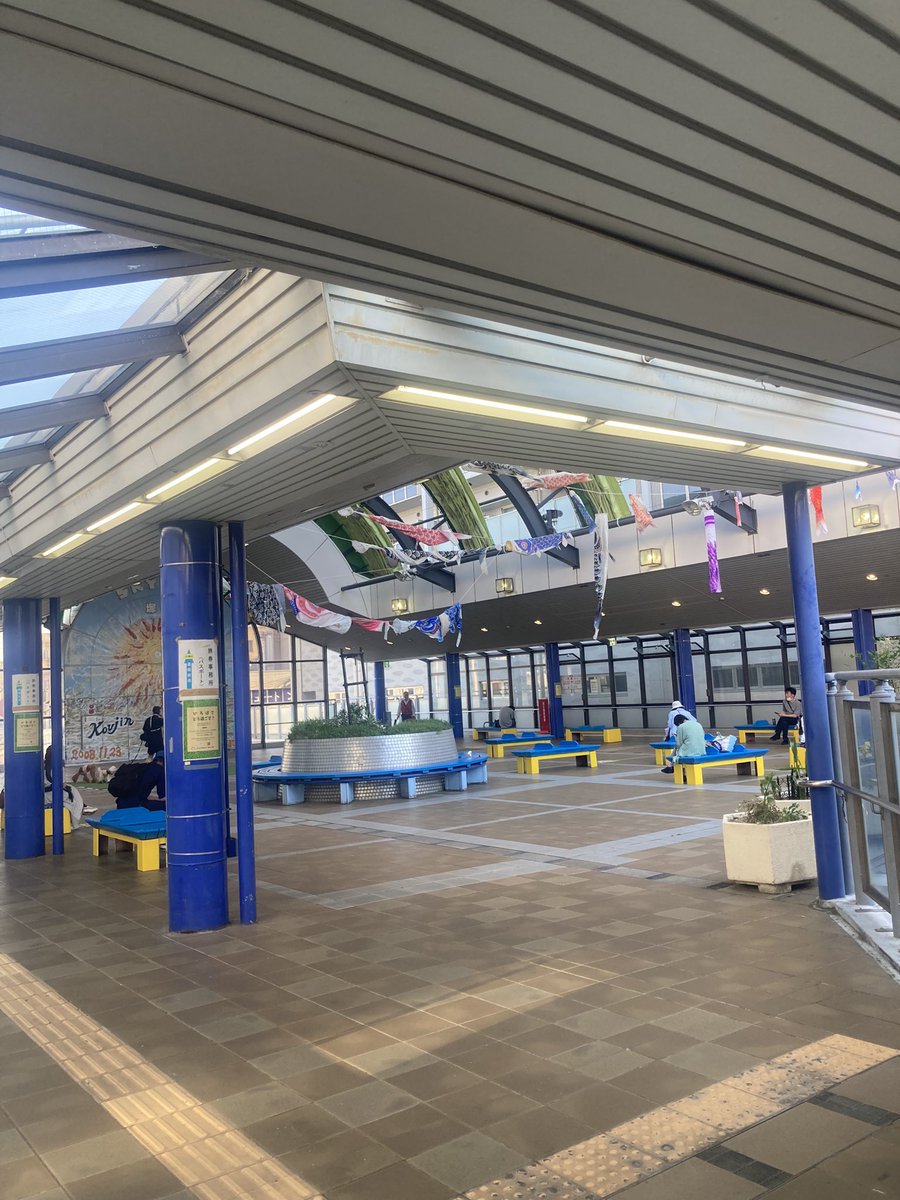 GoodswearCabo's tweet photo. 下見行って来ました！阪急塚口駅からすぐ、2Fの、はんつかスカイコム広場。開閉式の屋根あります！6/17
12時からお待ちしております♪ https://t.co/7Lf7QYNRjm