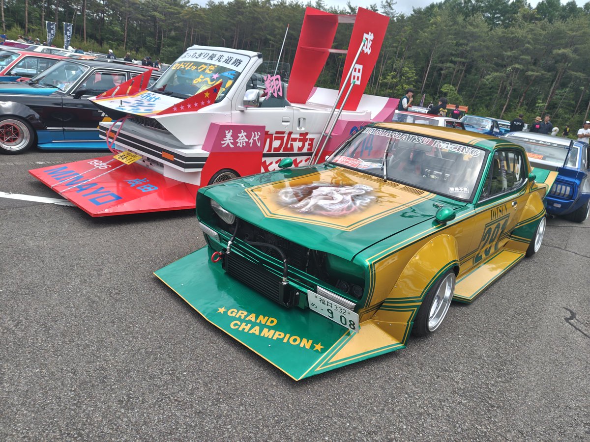 00tomo's tweet photo. 東海★旧車ミーティング
#街道レーサー https://t.co/1Qao4y68E5