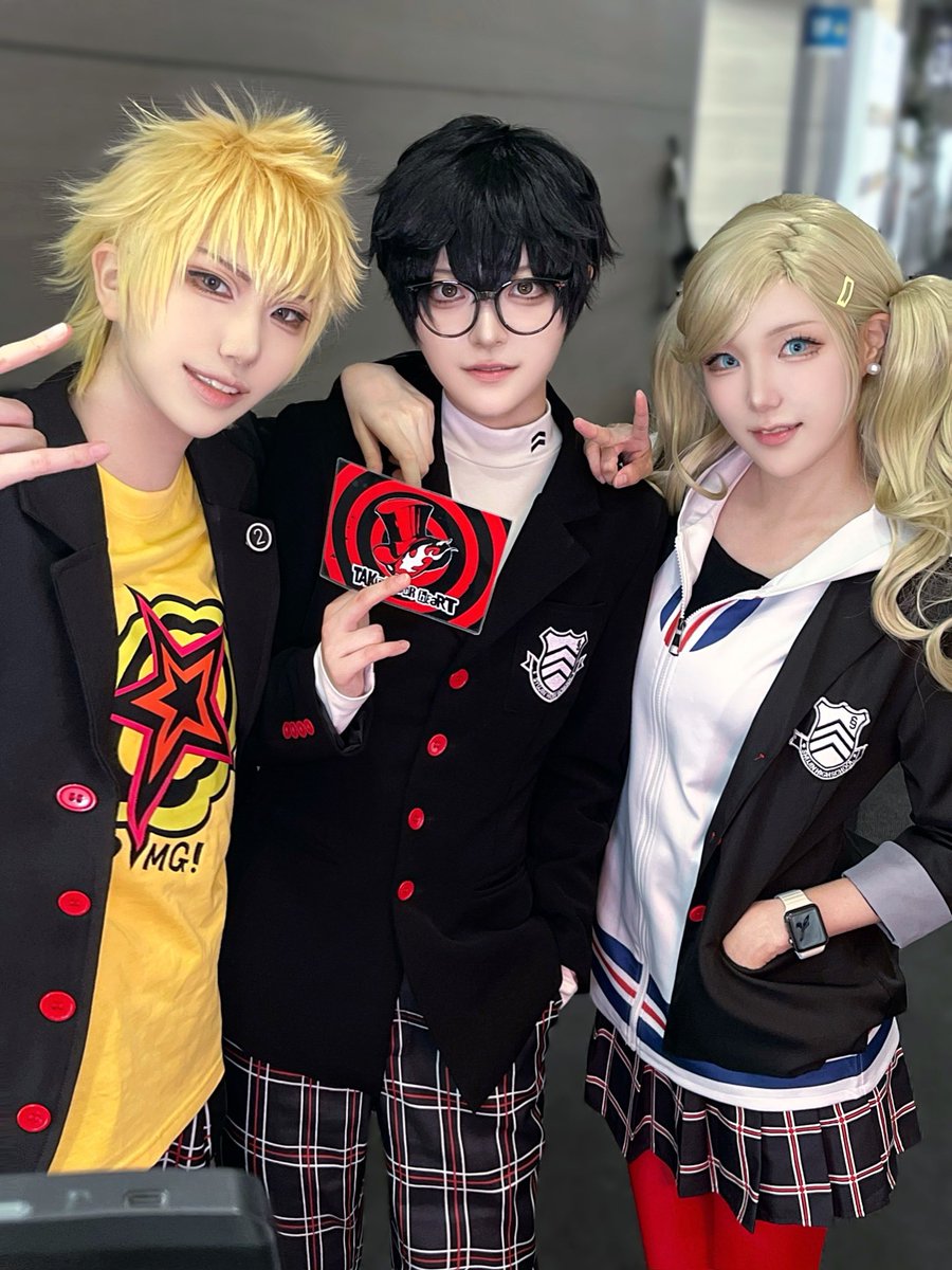 juice_pool's tweet photo. shujin trio ! ! 💥 cos 
#persona5 #ペルソナ5 https://t.co/wUfJ2YLzdX