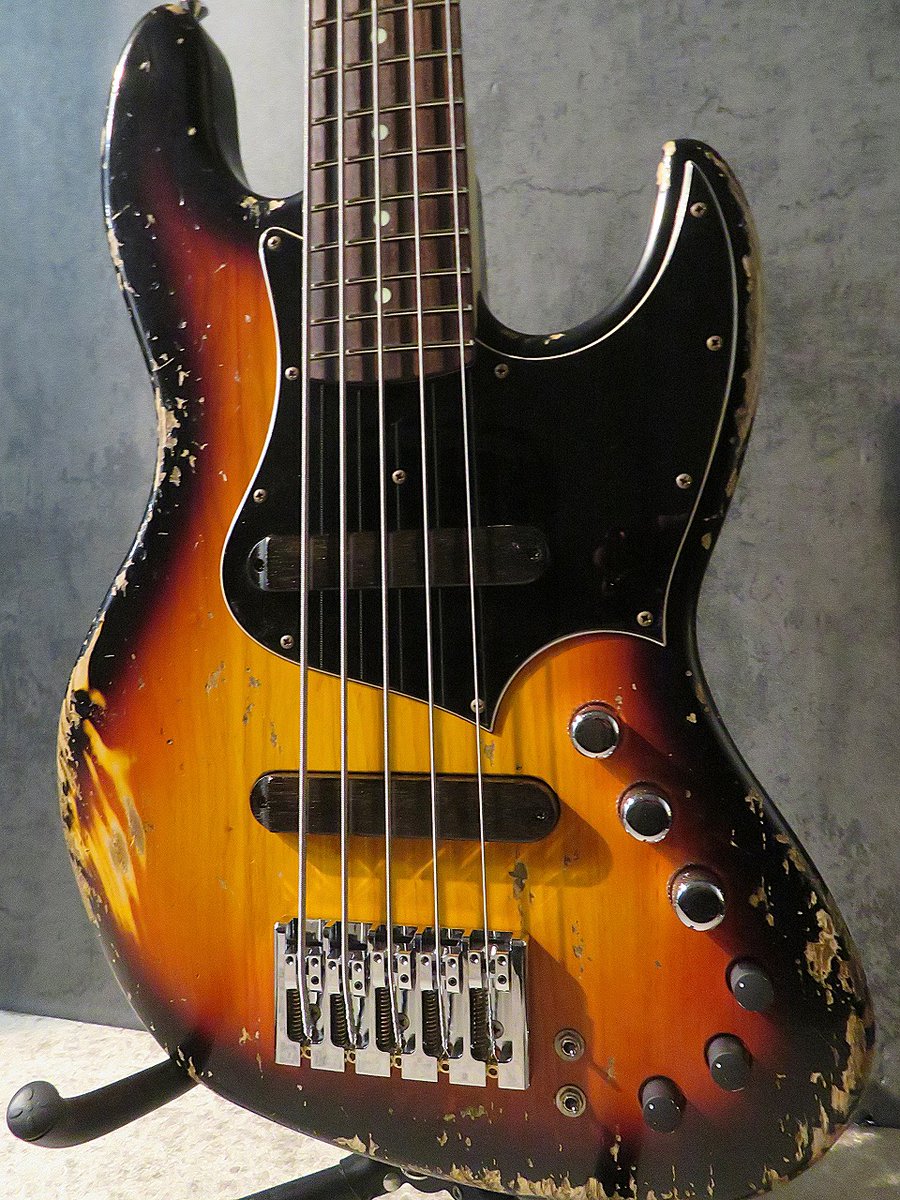 エレキベース　vintage ビンテージベース の厳選一覧 - ハイパーギターズ Hyper Guitars