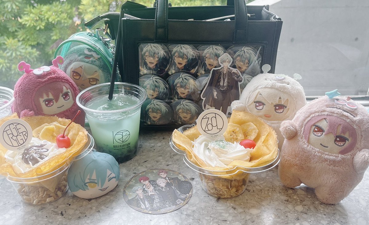 km10125's tweet photo. EXPO楽しかった〜✨ŹOOĻだとトウマの衣装がほんまに好き…
パネルもそこにいるのではレベルで大興奮でした😭
みんな優勝！！！あざっした！ https://t.co/HaFFNHGrU0