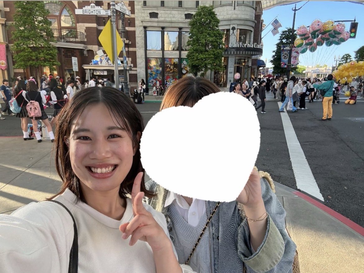 tanoshimasu's tweet photo. 🌟新メンバー紹介🌟
かんろ(spi3)
東京都出身の吹部ガール。圧倒的なリーダーシップを発揮して色々な係を務めるシゴデキ✨
アラビア語を専攻していて、よく授業の話をしている。勉強頑張っているんだなあ🇦🇪
お仕事でもパーカスでもみんなを引っ張ってくれてありがたい。
（文責：ポズー） https://t.co/3dnHgCdWR8