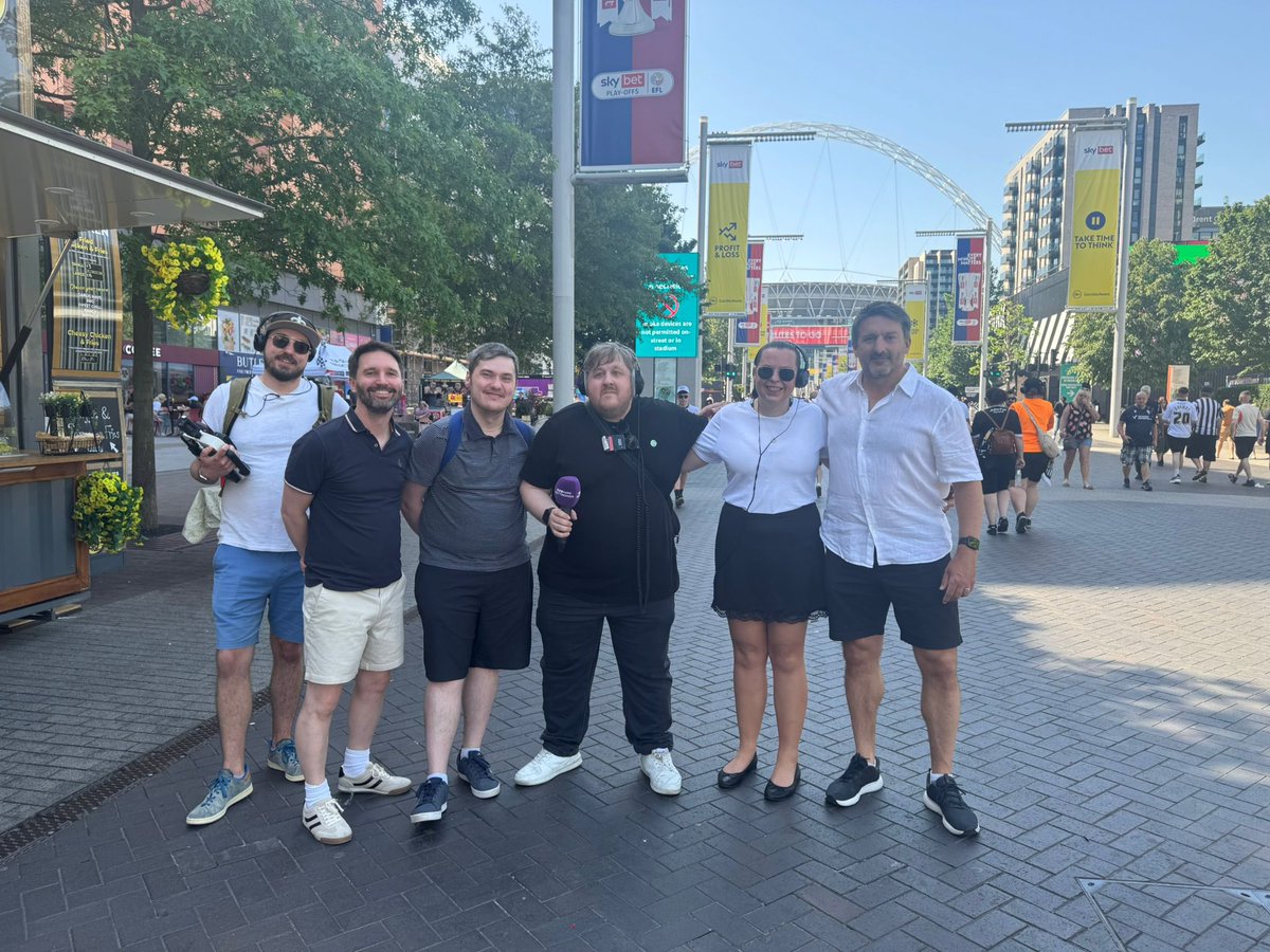 BBCRNS's tweet photo. And if you’re already at Wembley, pop along and say hello to Deke Hardman and the team outside Wembley!  Deke’s live on the radio from Olympic Way until 1pm, when Matchday gets underway.
Listen here:

https://t.co/FXM3u8g2Hx https://t.co/QQjyrWgV4Z