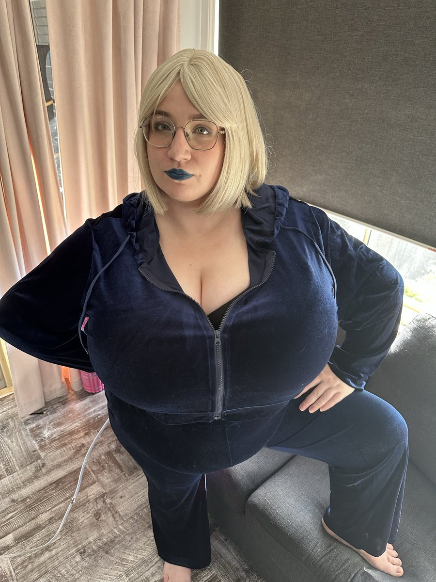 Odette, Berry Mom tweet media