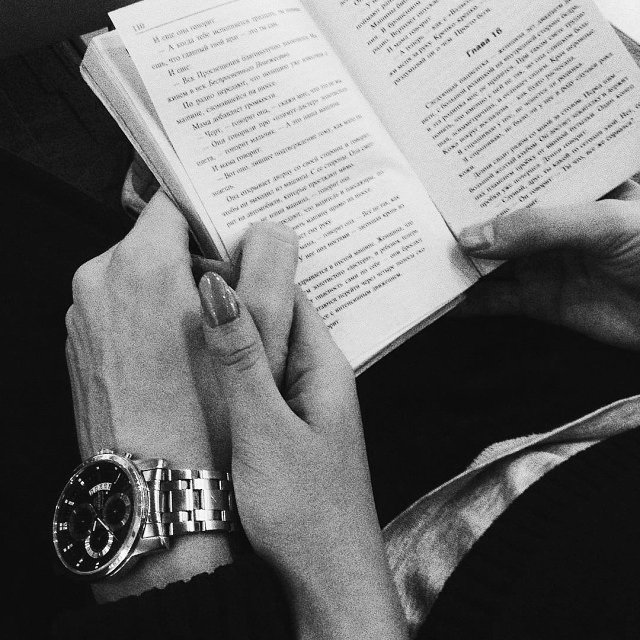 ReplicanteBueno's tweet photo. "Todo pasa. Nadie tiene algo para siempre. 
Así es como tenemos que vivir".  
— Haruki Murakami https://t.co/P86uxHwxV2