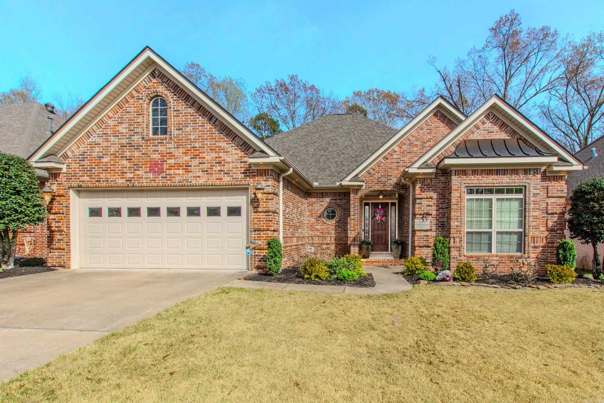smart_irealtyar's tweet photo. New price alert! Look at this grand listing in Cabot now available at a reduced rate.
- Jennifer Smart #PB00076914 with iRealty Arkansas - Cabot
- Contact me at 501.454.0137 https://t.co/qZ6T3jZEuu