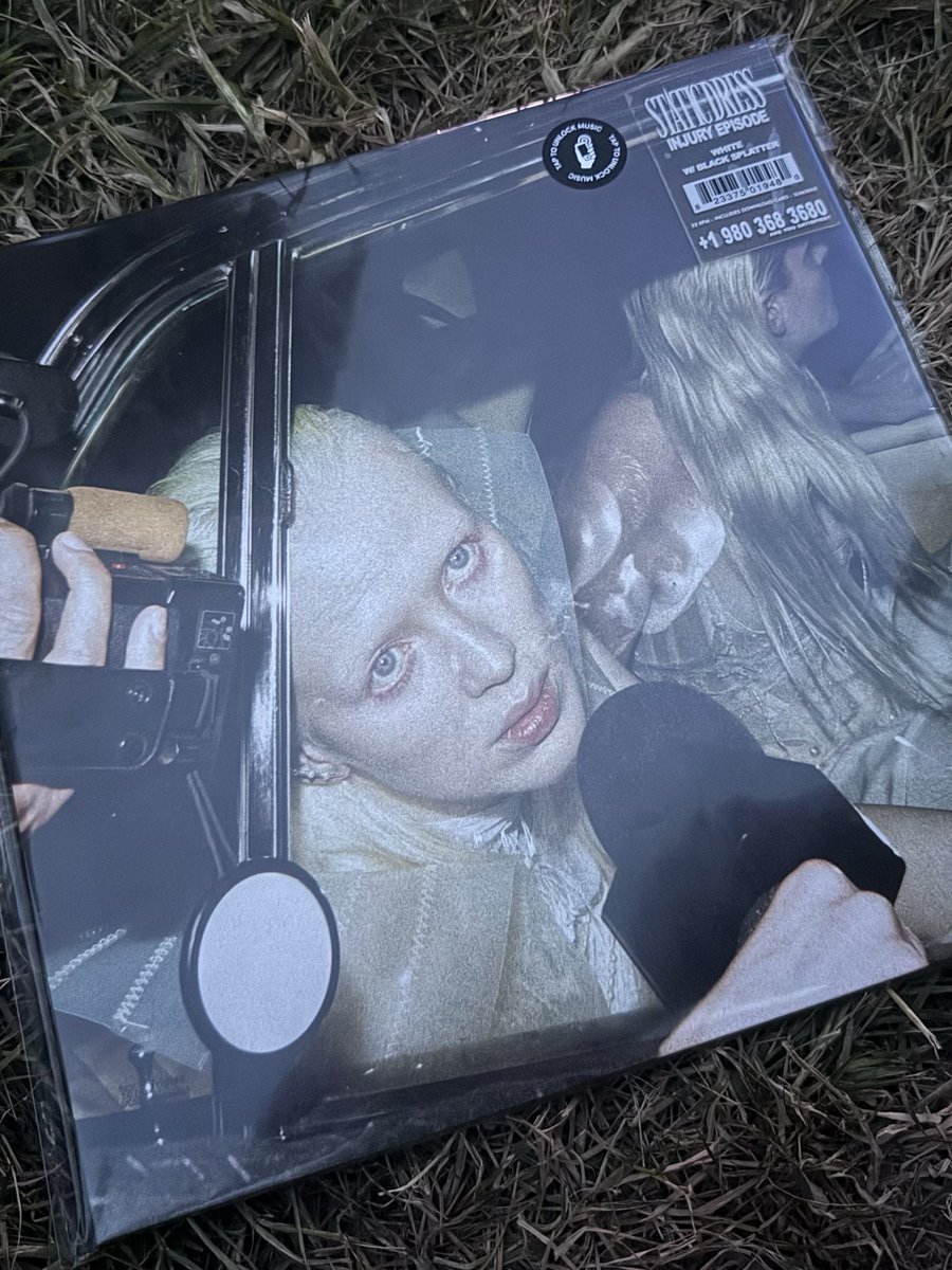 __headrush's tweet photo. best band in the world btw 
@staticdress @olli_appleyard 🖤 https://t.co/M4qbSScvNw