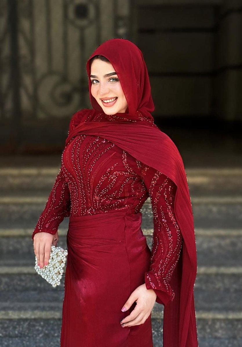 Queen bosy tweet media