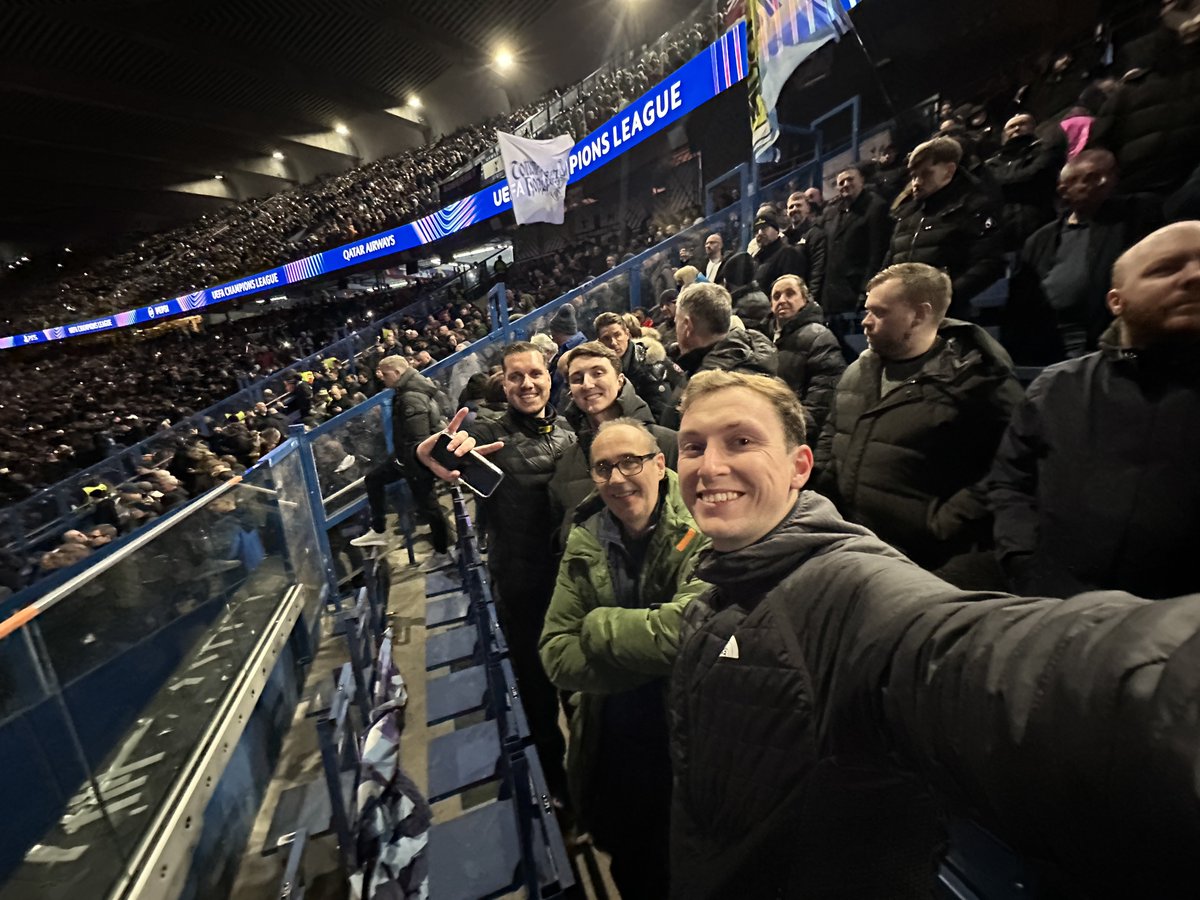 DLSpursFlag's tweet photo. So as the season draws to an end, Tottenham Hotspur played in 52 competitive games this season- Dan managed to get to 46 of them.

In a season of not many highlights, Villa away was probably the best. But, the highlight is and always be spending time with family and friends😅😅 https://t.co/xSqhh1L3wZ