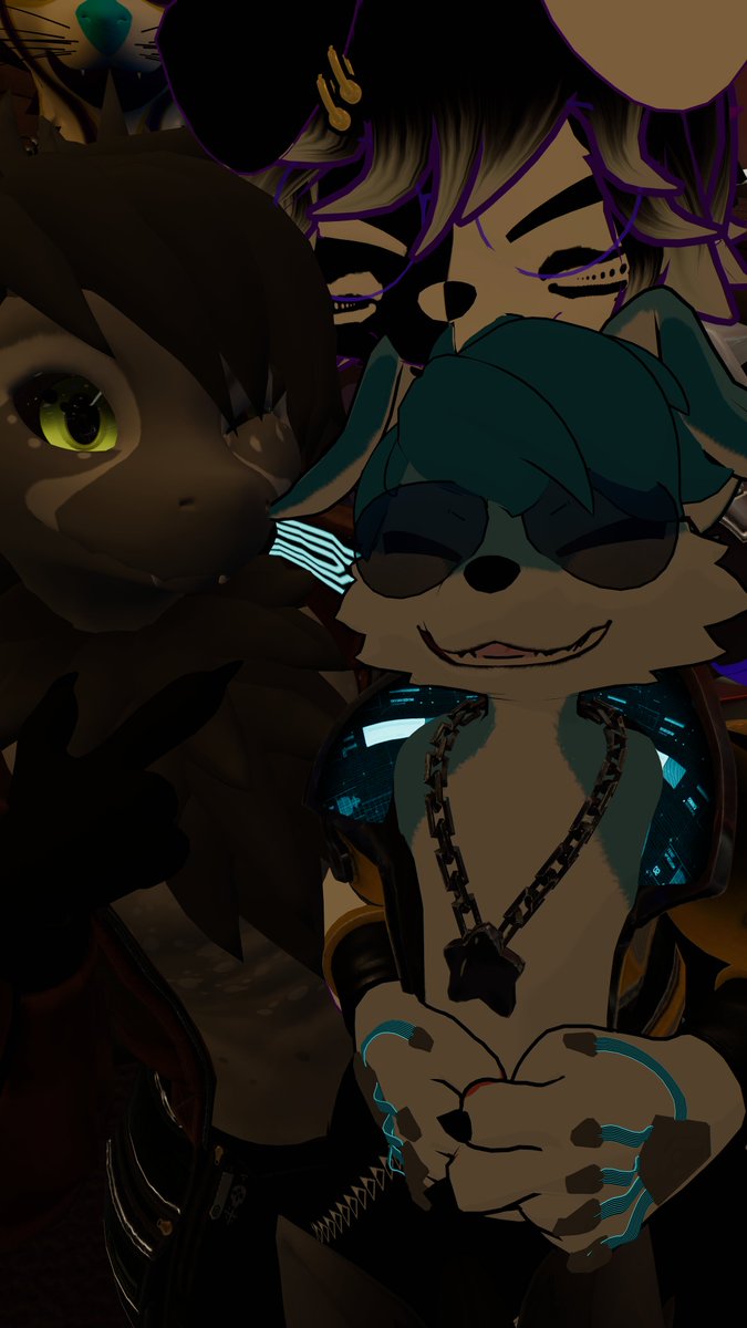 vrFormzy's tweet photo. Another party night with the creatures! Hope you had  wonderful bday @VrcJames! 🎉 https://t.co/lSfWhMOHVa