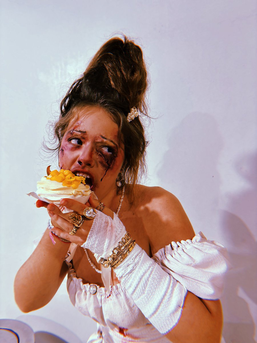 Anastasia NFTart 💎 tweet media