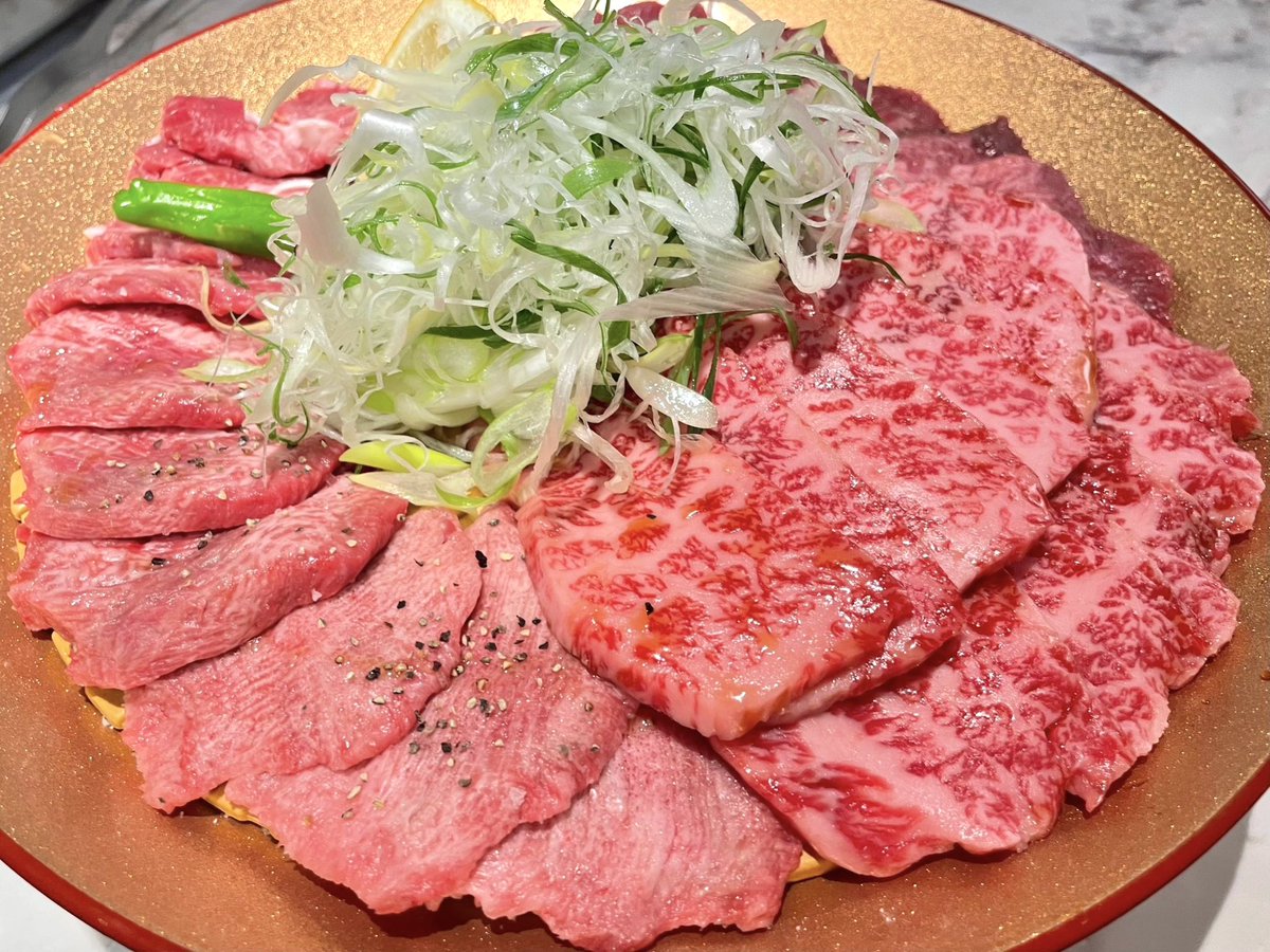 名古屋感動グルメ🏯 tweet media