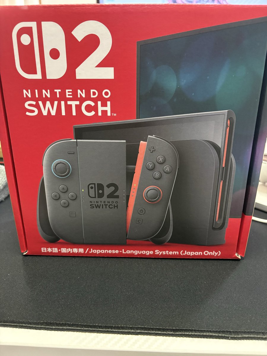 dhuran1024's tweet photo. そういえば、Switch2が値上げすると聞いて、値上げ前に地元で売ってる所あったから買っといた🎮

ゲームしたい欲が、いまだに全くなくてゲーム自体ほぼやってないけども笑 https://t.co/BlytD36BL2