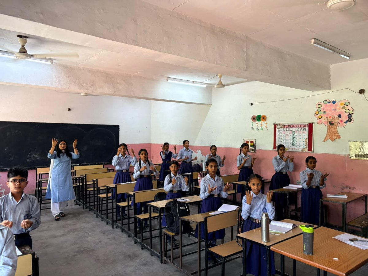 39Gmsss's tweet photo. Activities:- Basic greetings and expressions, alphabets, numbers, signatures, etc. Suggestive Pedagogy:- interactive speaking &amp; pronunciation practice. #BharatiyaBhashaSumerCamp , #BBSC2026, @SchoolEduChd , @EduMinOfIndia https://t.co/hifVtYx35K