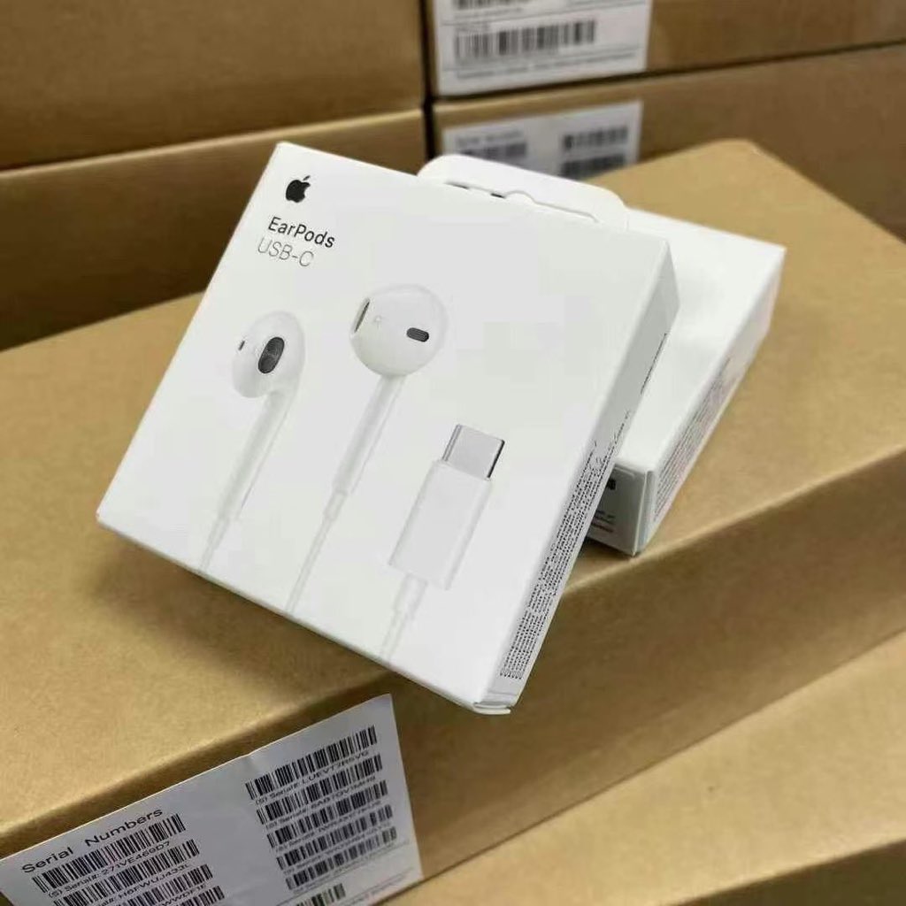 𝑴𝒂𝒌𝒂𝒗𝒆𝒍𝒊  tweet media