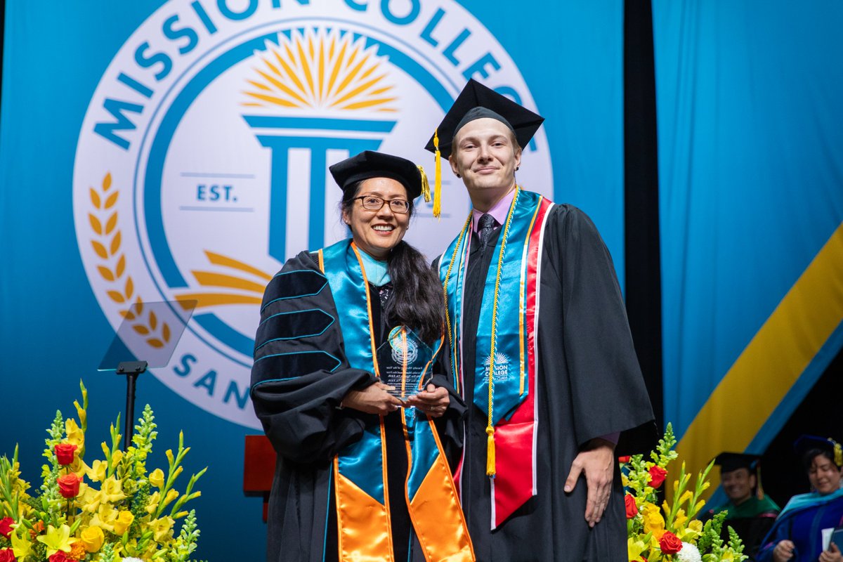 Mission College tweet media