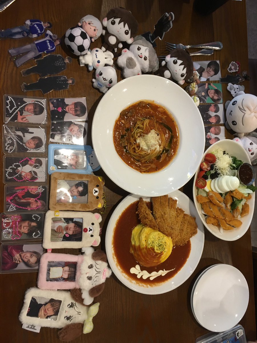 f♡ri tweet media