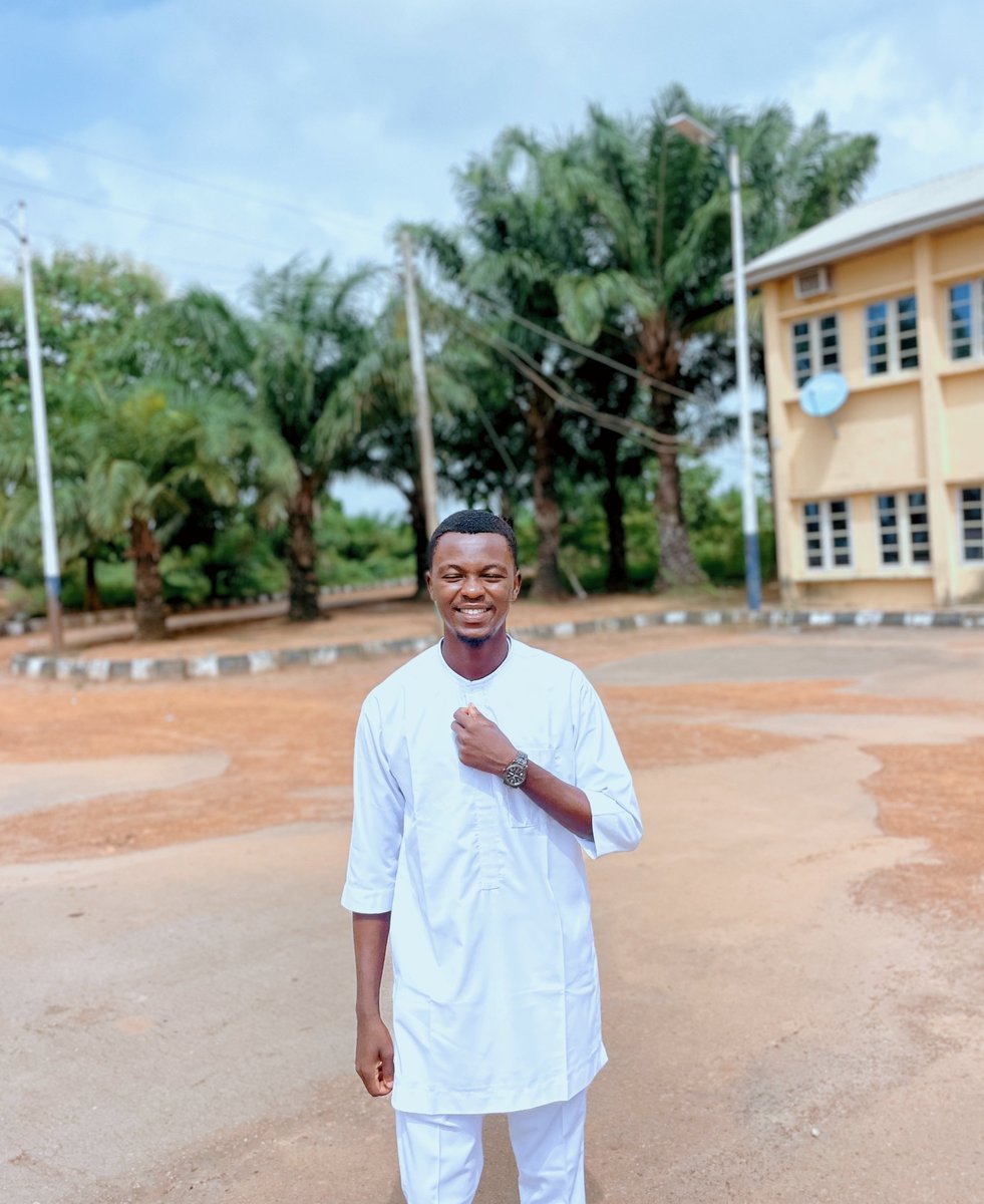 Osas | Brand Designer for Startups tweet media