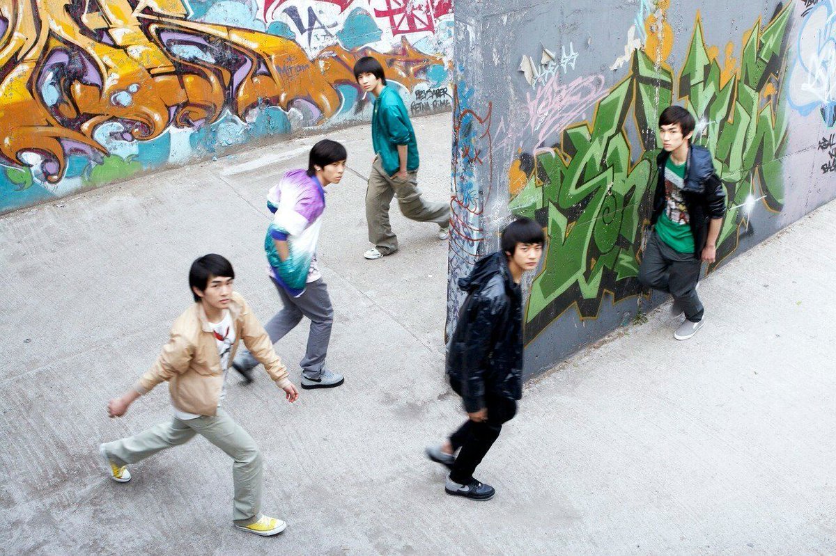 hourly rare shinee tweet media
