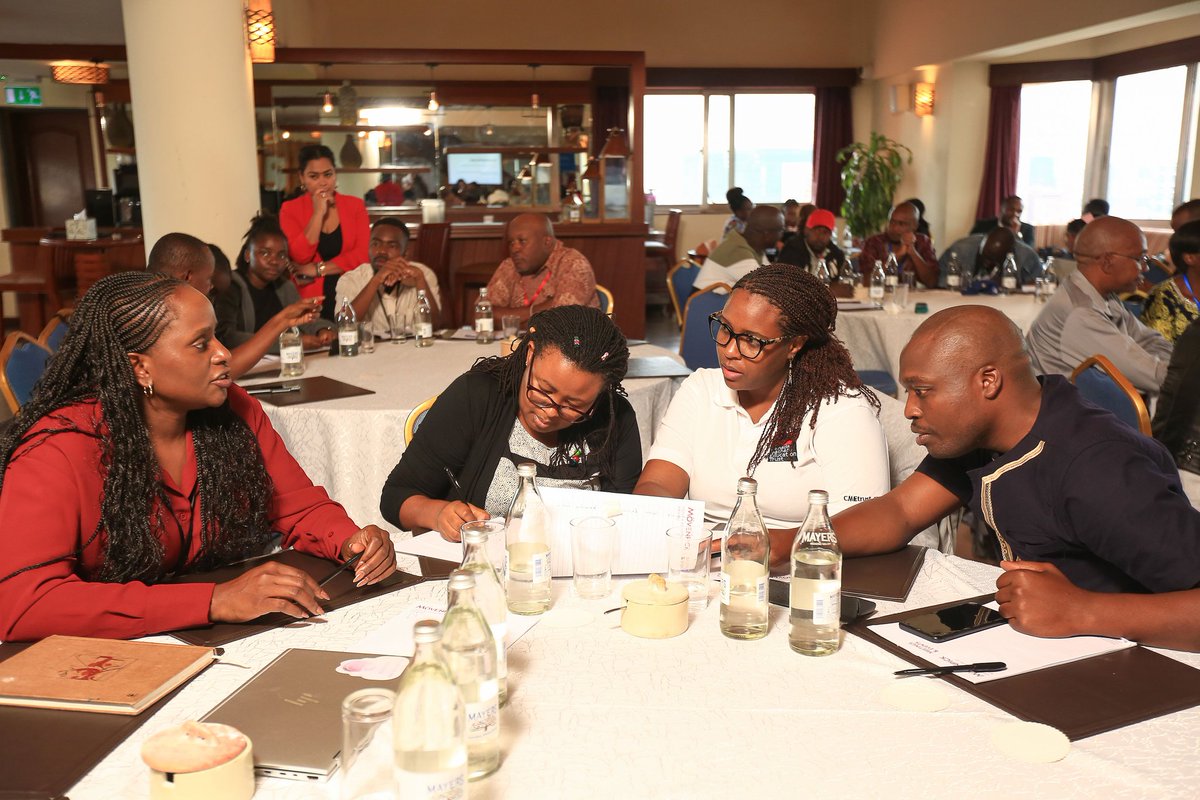 Esther Njenga Oyoo tweet media