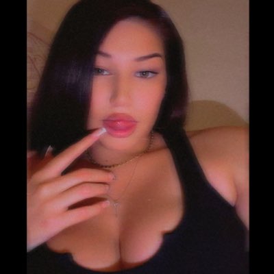 jaytha_1's tweet photo. #NewProfilePic Late Night Post😋 https://t.co/6cYEei31CV